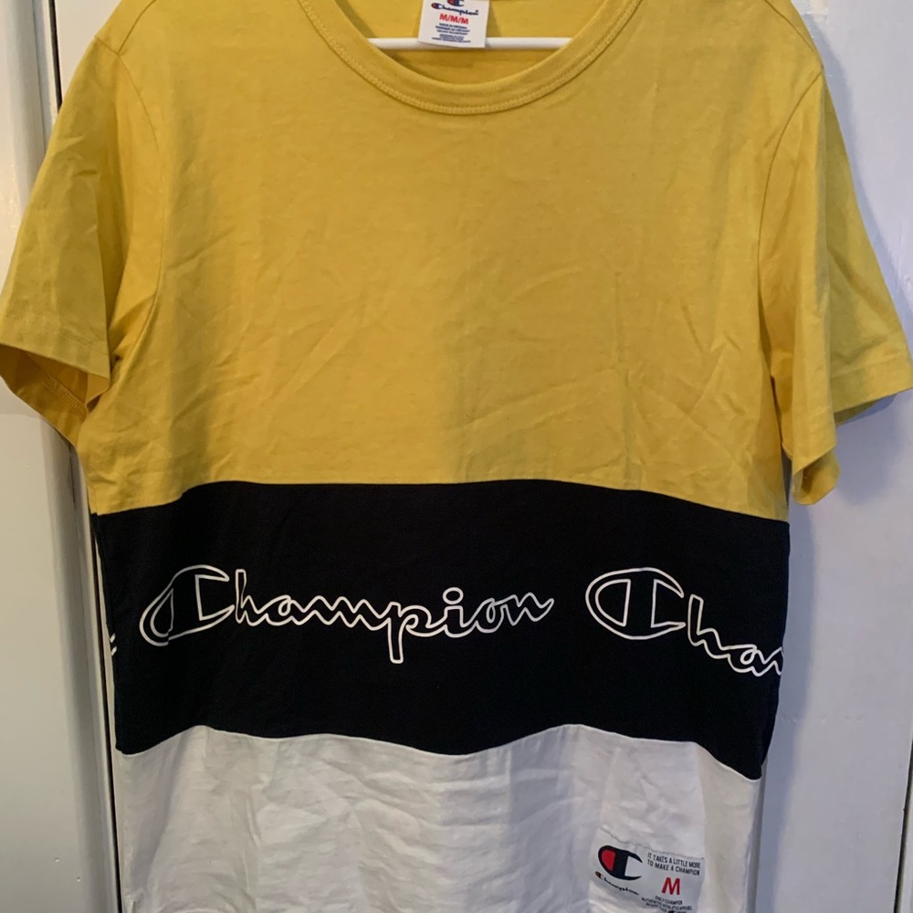 Champion t-shirt